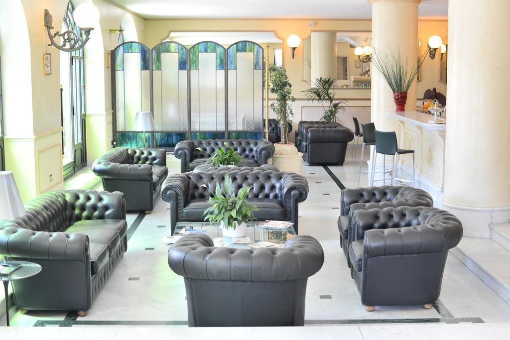 Hotel Goya Forte dei Marmi Exterior photo