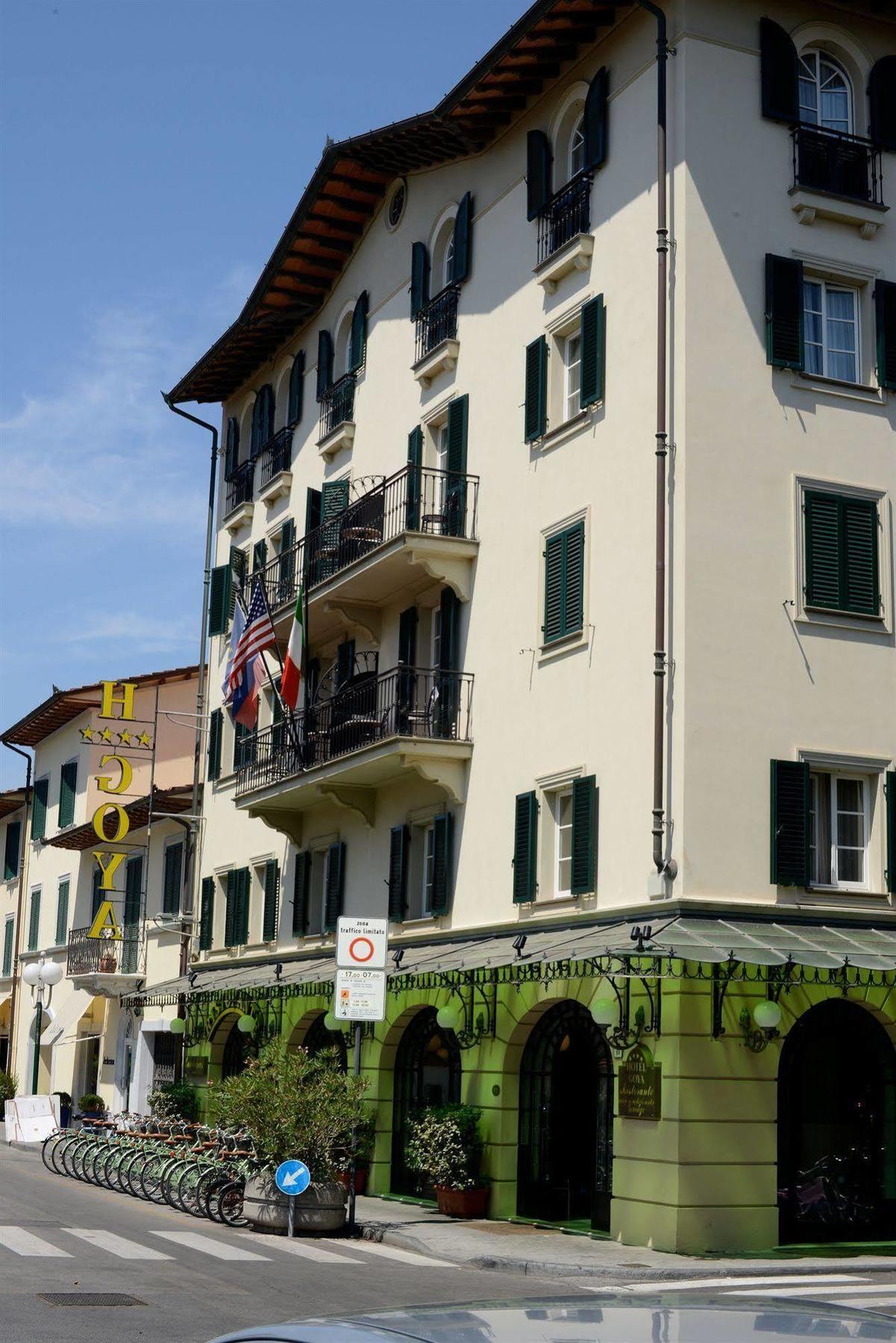 Hotel Goya Forte dei Marmi Exterior photo