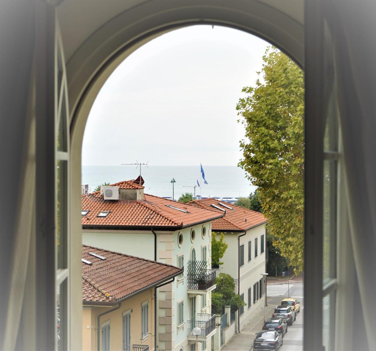 Hotel Goya Forte dei Marmi Exterior photo
